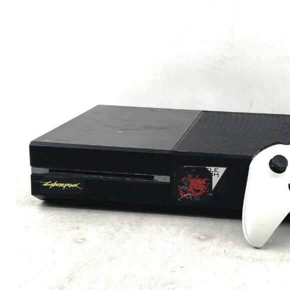 Microsoft Xbox One Game Console W/ Controller - Picture 2 of 6